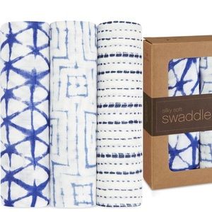 New In box Aden + anais swaddle blankets